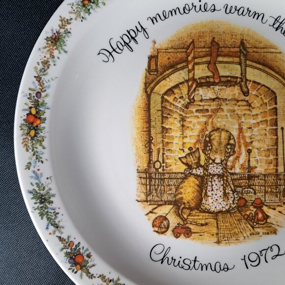 Holly Hobbies Christmas 1972 Commemorative Edition Collector's Plate 10 Inch - Picture 6 of 10